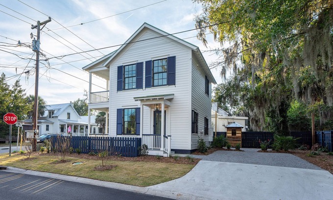 Historic District Condo | The Harrington in downtown Beaufort