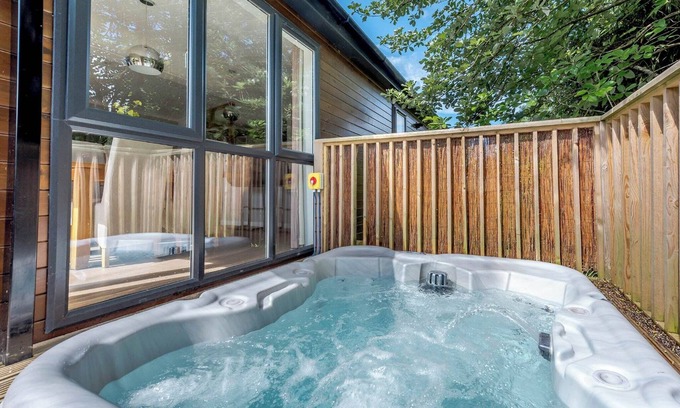 Narberth Ski Chalet | The Harrington Lodge