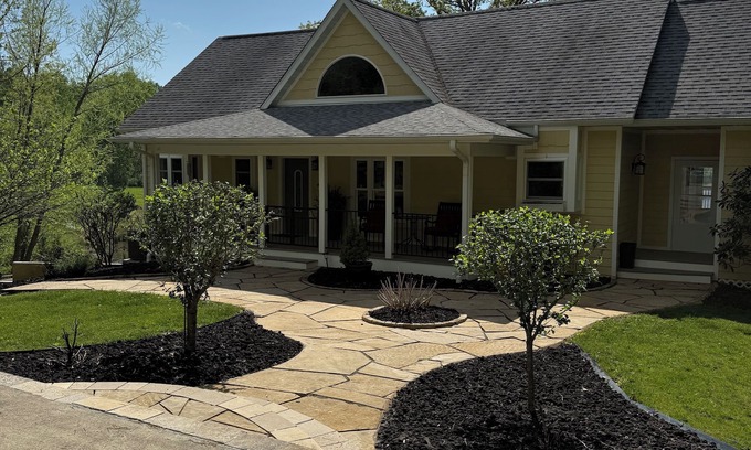 Makanda House | The Haven-Adventure, Nature , & Wine