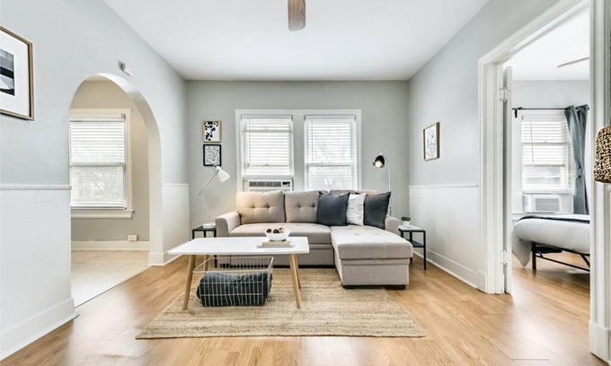 Lower Greenville Apartment | The Haven Lower-Greenville Ave