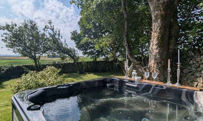 Clitheroe Cottage | The Hayloft - Laythams Holiday Lets Retreat