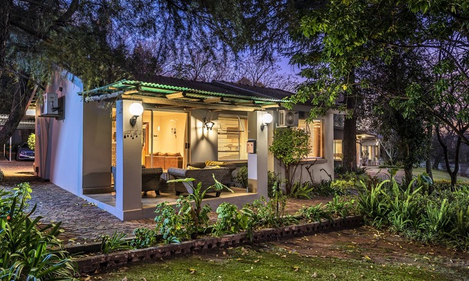 Greater Johannesburg Metropolitan Area Cabin | The Haystack on Homestead