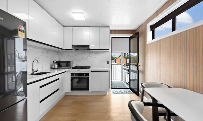 Lower Shotover Apartment | The Headley Loft