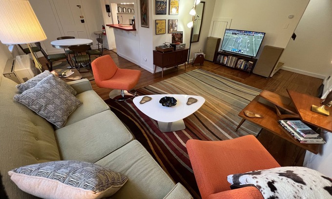Phoenicia House | The Heart of Phoenicia. Serene. Cozy. Close to all.