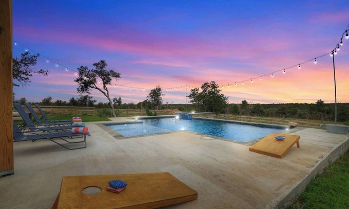 Fredericksburg House | The Heavy Pour