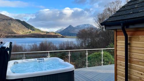West Laroch Villa | The Heronry Hideaway with luxury hot tub