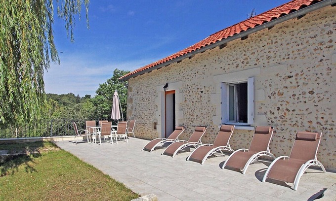 Sanilhac House | THE "HIBISCUS" GITE - 3 BEDROOMS, UP TO 6 PEOPLE (94M²)