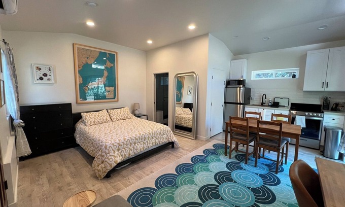 Los Angeles House | The Hidden Farmhouse - Perfect for Travel Nurses, Medical Students, and More!
