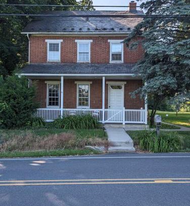 Lebanon - Pine Grove House | The Hidden Homestead