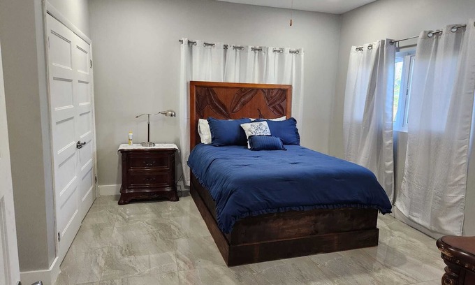 Nassau Apartment | The Hideaway