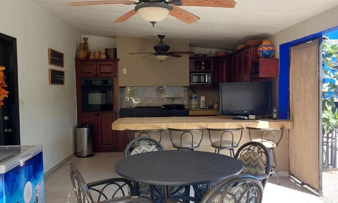 Centro House | The Hideaway Condo full place