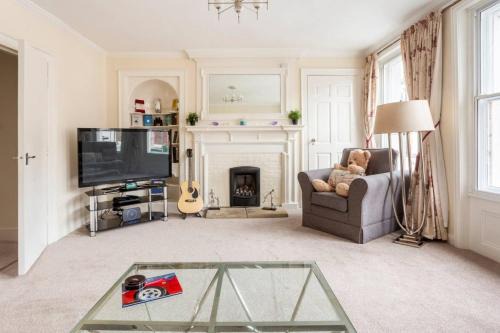 Blandford Saint Mary Apartment | The Hideaway, lovely cosy place in Blandford Forum, Dorset
