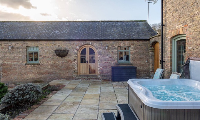 Kilnwick Cottage | The Hideaway - Luxury Cottgaes