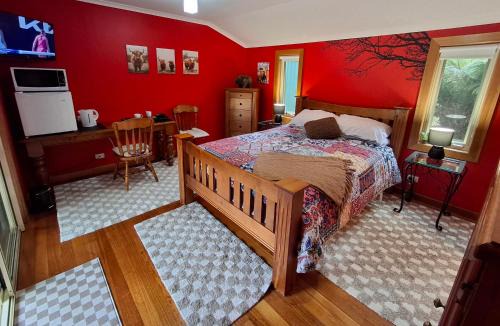 Flowerdale House | The Highlander