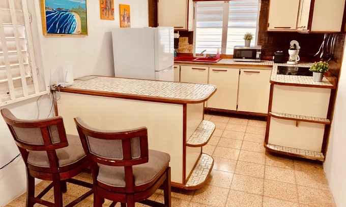 Jarealito Hotel | The Hill at Arecibo 681 Ocean Drive