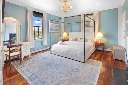 Providence Apartment | The Hill