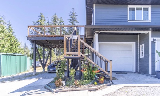 Otter Point Bed & Breakfast | The Hills at Otter point