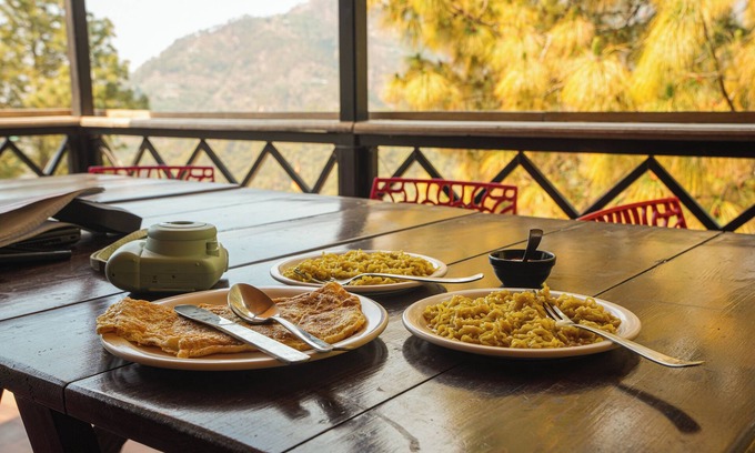 Kaul Bed & Breakfast | The Himalayan Living Whistling Pines