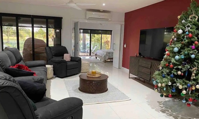 Cardwell House | The Hinchinbrook Retreat