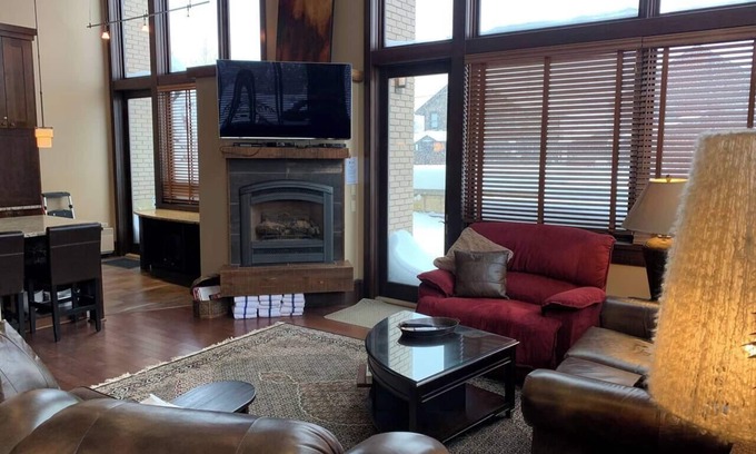 East Kootenay Condo | The Historic 901 | Private Hot Tub