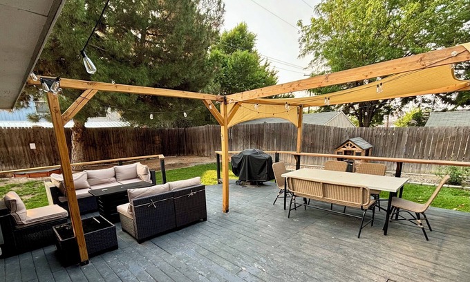 Yakima House | The Home Base