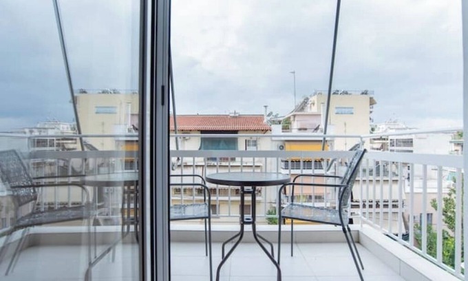 Kaisariani Apartment | the Home Sweet Homenn