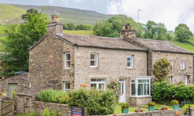 Hawes House | The Homestead