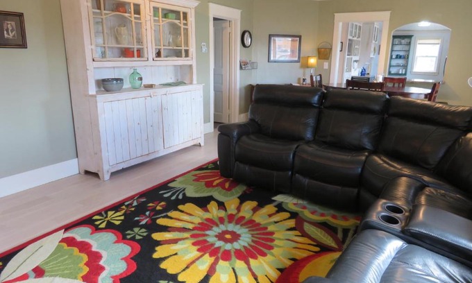 Chester House | The Homestead