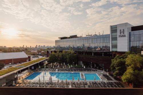 Bucktown Resort | The Hotel & Athletic Club at Midtown