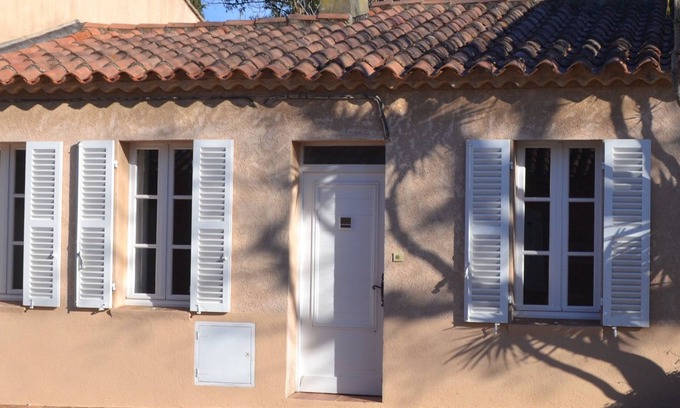 Porquerolles House | The House: an oasis of calm and serenity in the heart of Porquerolles
