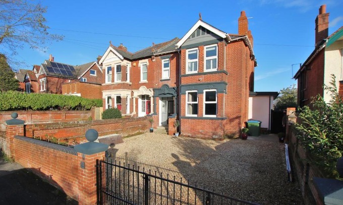 Portswood House | The House - Southampton