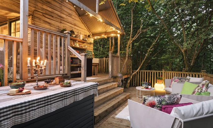 Meathop Apartment | The Hut Rawsons in Levens