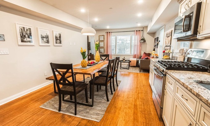 Newton Highlands Apartment | The Inn at Newton Highlands, boutique apartment-hotel