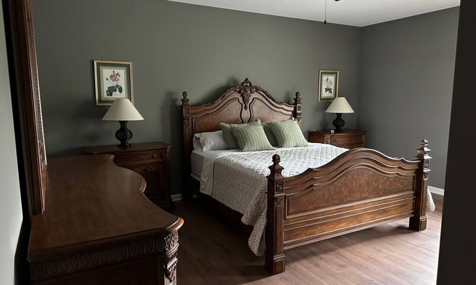 Pittstown Bed & Breakfast | The Inn at Peacfield Farms
