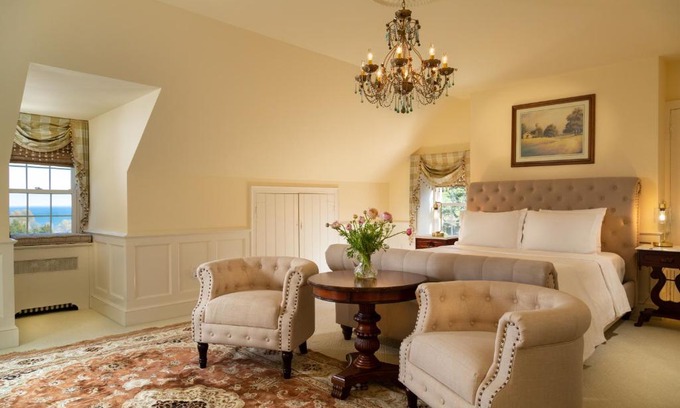 Tracys Landing Bed & Breakfast | The Inn at Tacaro Estate