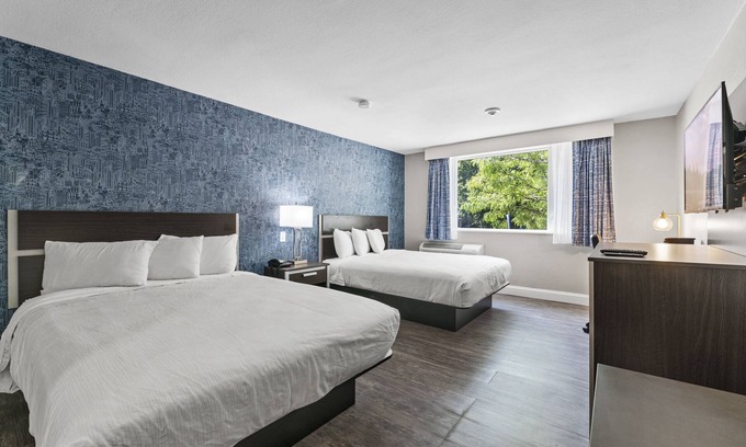 Watertown Hotel | The Inn on Arsenal