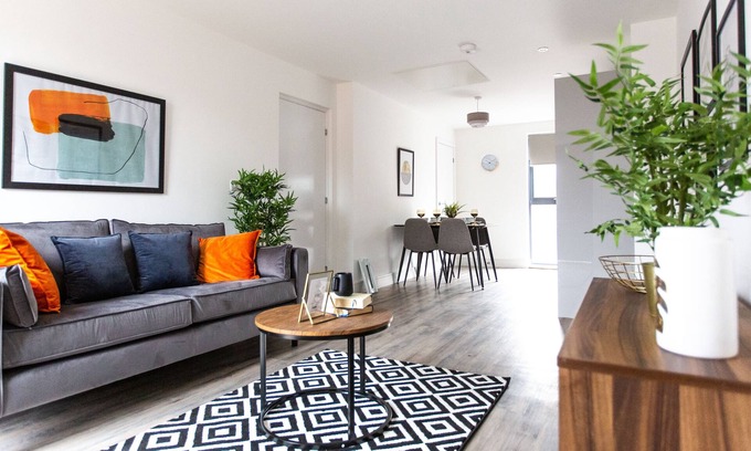 Salford Apartment | The Interchange - 2-bed - Brand New - Central