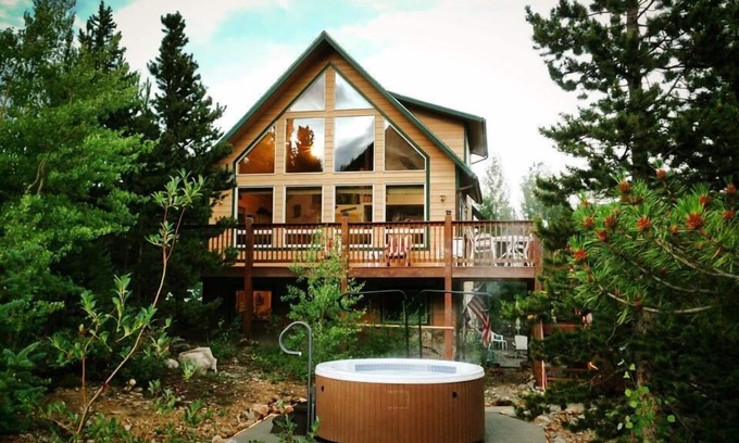 Alma Cabin | The Irish Rose - a Colorado Dream Vacation Spot - Secluded!