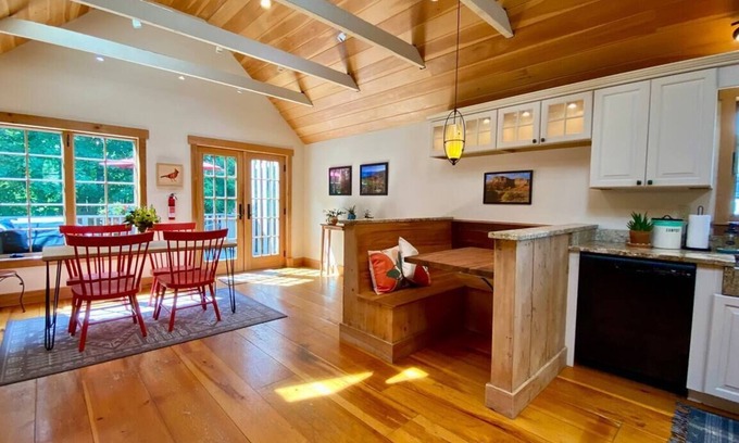 Bath Apartment | The Iron Lady; Gorgeous Historic Home