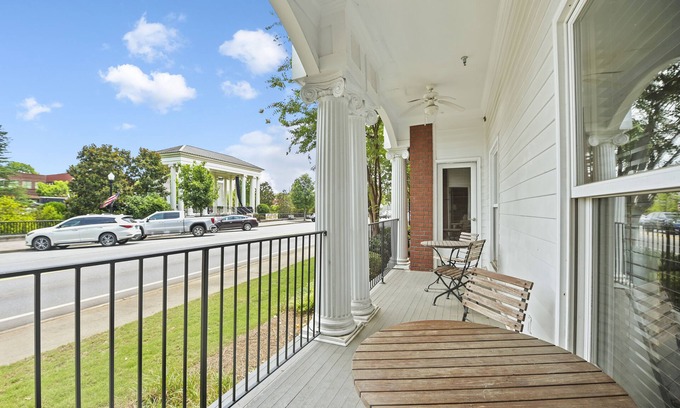Madison Bed & Breakfast | The James Madison Inn