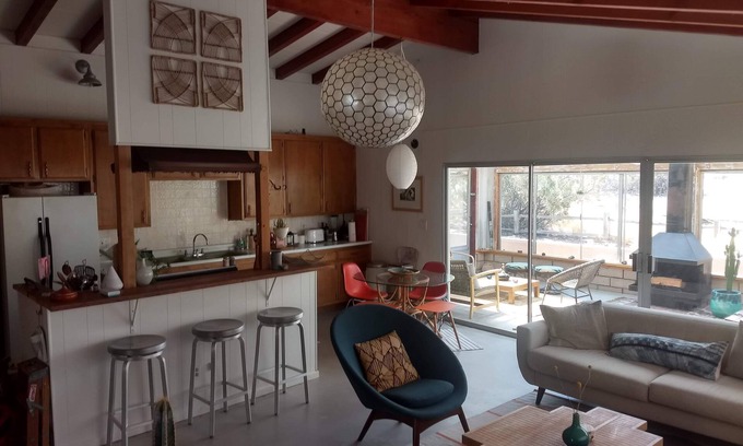 Yucca Valley House | The Joshua Tree Hideaway w/hot tub. Children and Pet friendly