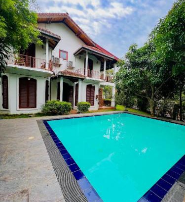 Gomagoda Hotel | The Kandy Mount Layathraa