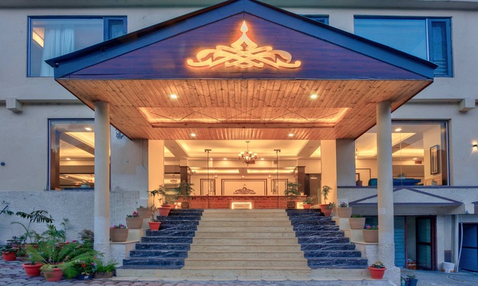 Manali Hotel | The Katoch Grand Resort