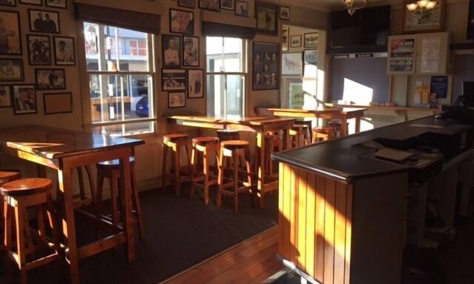 Waiuku Hotel | The Kentish Hotel