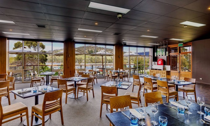 Port Huon Hotel | The Kermandie Hotel