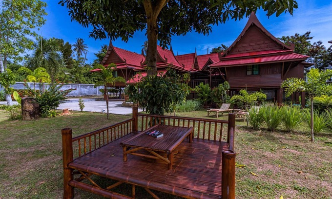 Choeng Mon Bed & Breakfast | THE KIBU THAI GUEST HOUSE - near to Big Buddha!