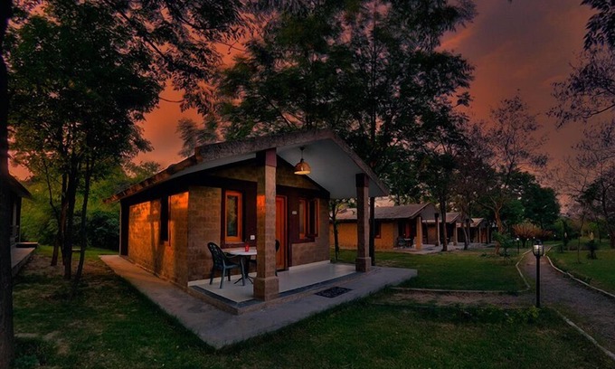 Nurpur Bedi Cabin | The Kikar Lodge