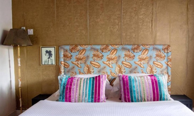 Moshi Bed & Breakfast | The Kilimanjaro Villa - Deluxe Queen Room with Two Queen Beds