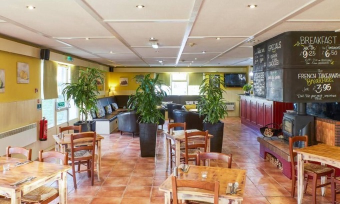 Wakefield Hotel | The Kiln Hotel Part of AG Collection