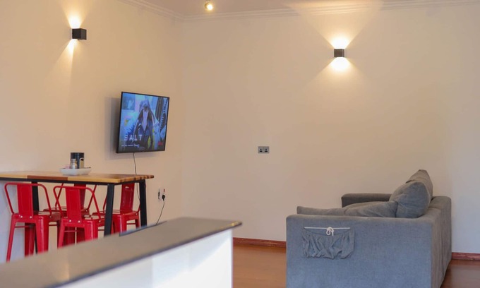 Viwanda House | The KiNd House - Stylish 2br10 mins from Nakuru CBD